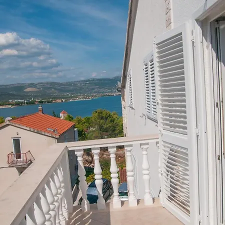 Villa Mia Trogir Exterior photo