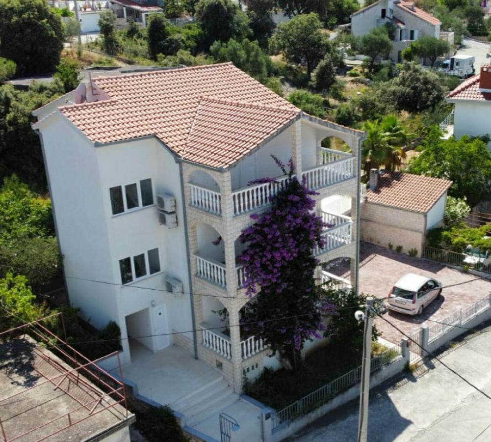 Apartment Mia